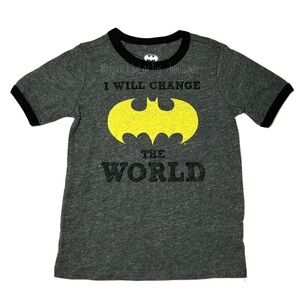 NWOT Batman Short Sleeved Tee T Shirt Heather Gray Black Boys 4T Toddler New